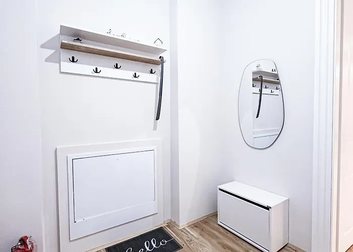 2 Bdr - Magnificence, In Vienna's Center